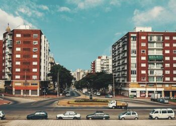 A Quiet Spot in Uruguay Is the ‘Hamptons of South America’ – ELLE
