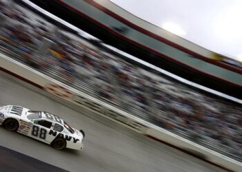 Liam Lawson “would love to do a race in America” after laps in Ford NASCAR sim – Motorsport.com