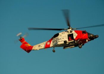 Coast Guard, others rescue 2 fishermen near Kodiak, Alaska – U.S. Coast Guard