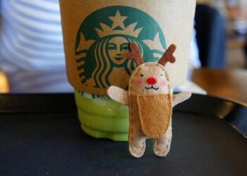 Starbucks Opens First Store in Ecuador – historias.starbucks.com