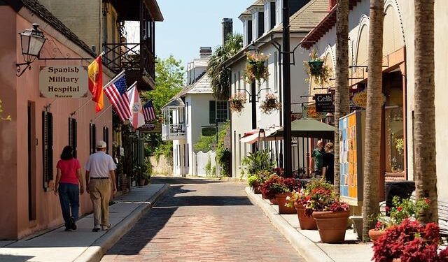 The oldest river in North America flows through West Virginia – Yahoo
