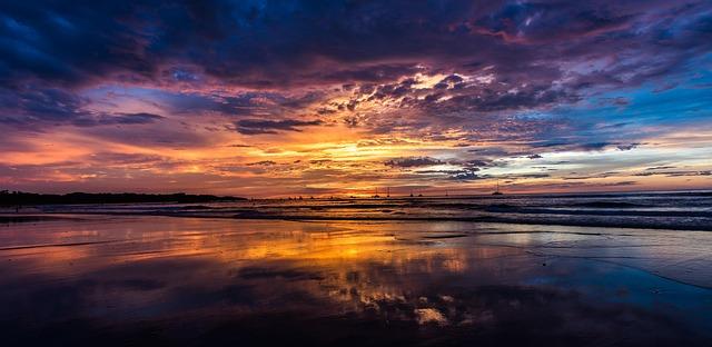 How to Get Costa Rica Residence: The Ultimate Guide 2025 - Nomad Capitalist