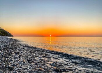 This Michigan city has the chance to be crowned Best Main Street in America again – MLive.com