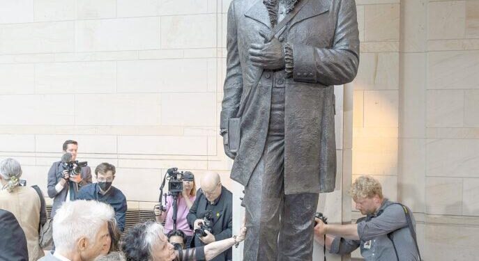 Johnny Cash statue to be unveiled at US Capitol to represent Arkansas – The Guardian