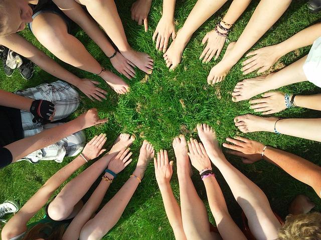 The future of Artistic Collaboration: Envisioning a Global Perspective Through Local Experiences
