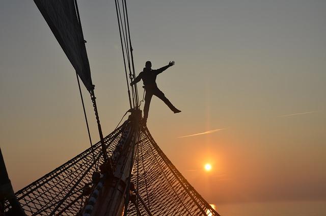 Recommendations for sailors: Safety Precautions to ‌Mitigate Risks