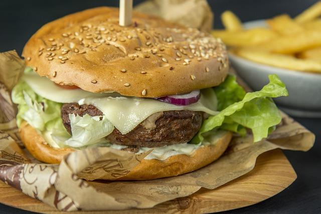 Examining the Classic Cheeseburger: Ingredients That Make It Stand Out