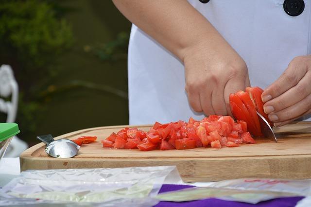 Engaging with local Chefs and Artisans: A Personal Touch at the Event