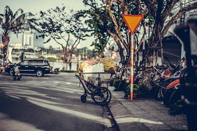 Key⁢ Factors ⁢Contributing ⁢to High Homelessness Rates
