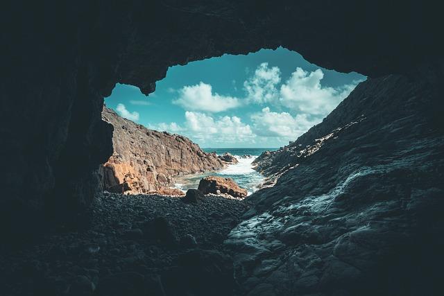 It Is 2020, and Puerto Rico Is Still a Colony - harvard political Review