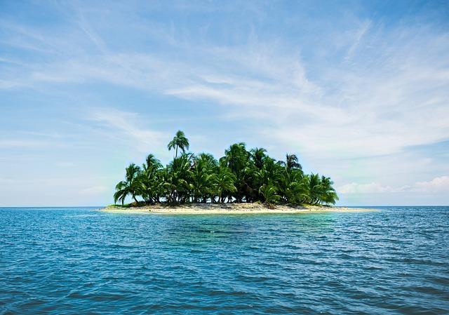 Gastronomic Delights: must-Try Local Cuisine in the Islands