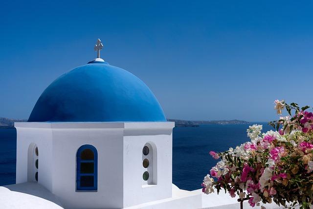 Expert Tips for Planning Your Hurricane-Free Vacation