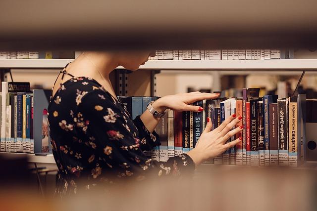 Recommendations for Navigating the Political Landscape