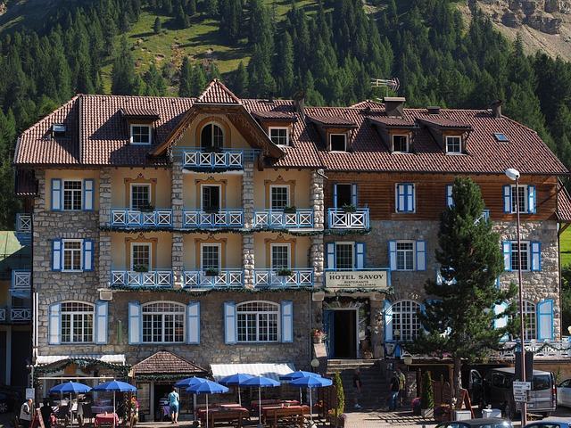Exploring Budget Accommodations and Local Stays