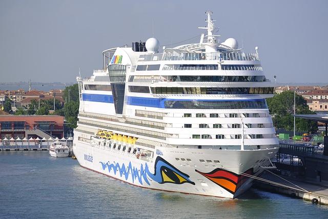 B.C. cruise-ship ports taking a wait-and-see‌ approach to⁢ Alaskan senator's warning‌ -​ Vancouver Sun