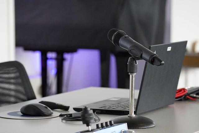 Strategies for Effective Communication with U.S. Leadership