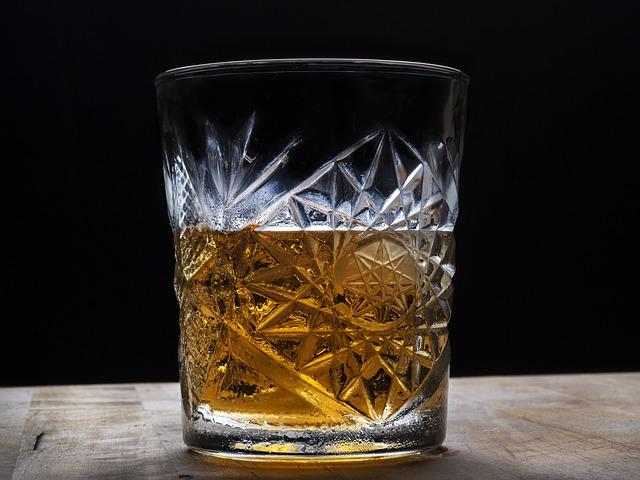Kentucky Bourbon Industry Grapples with Tariff Impacts on Exports