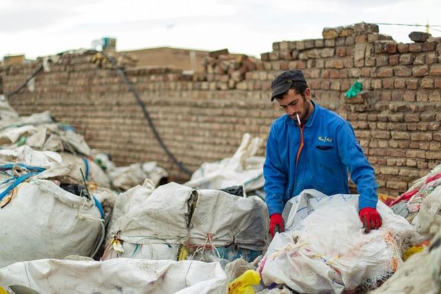 Monitoring and Accountability: Safeguarding Citizens’ Interests in Resource Management