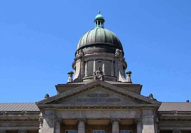 Enhancing Regional Connectivity through Budget Air Travel