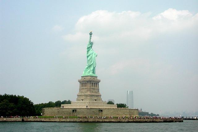 Legal Ramifications​ for Immigrants ⁤Facing Status revocation