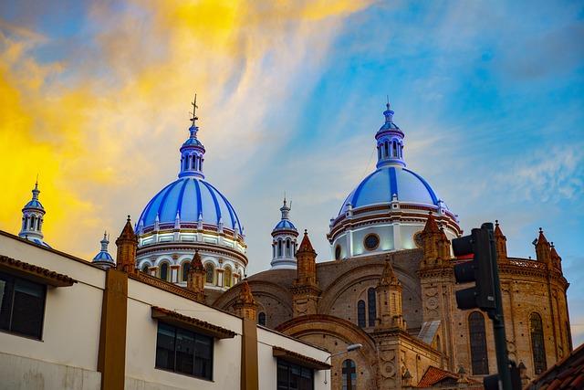 Ecuador⁣ chooses president against ‌backdrop of gang violence - BBC.com