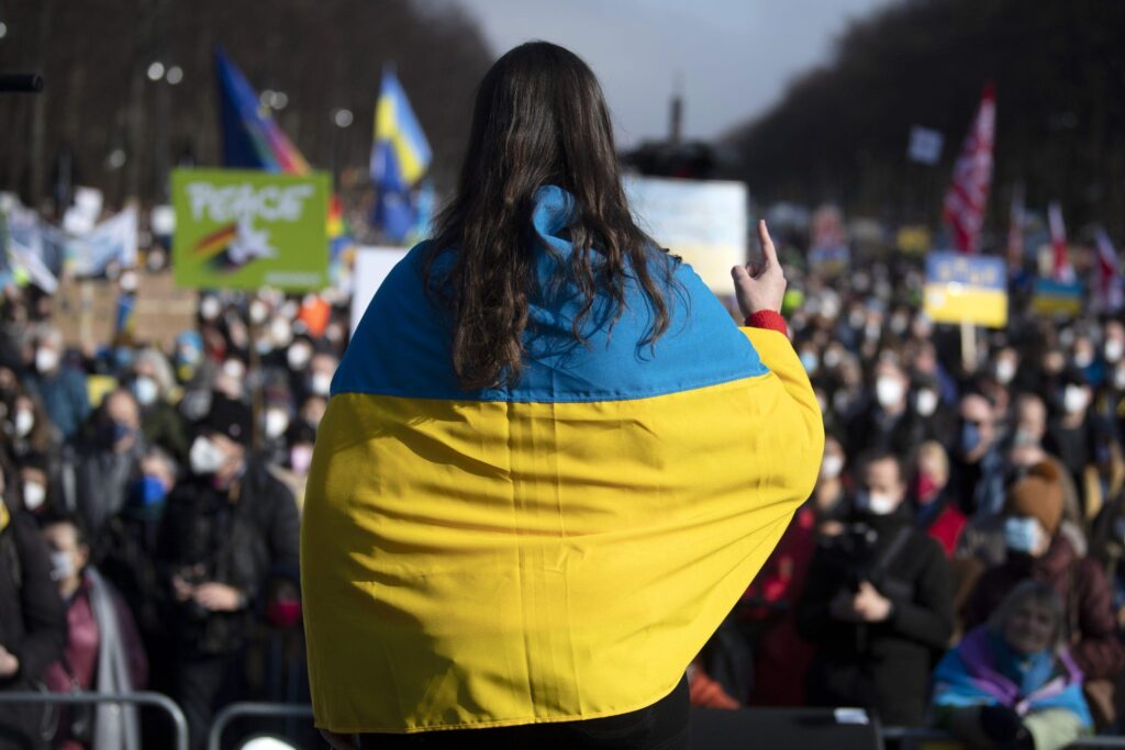 Two Minnesota towns rally to protect Ukraine war refugee whose future is in doubt – Star Tribune