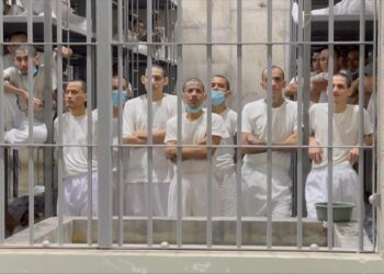 Could US criminals be sent to El Salvador’s mega-jail? – BBC
