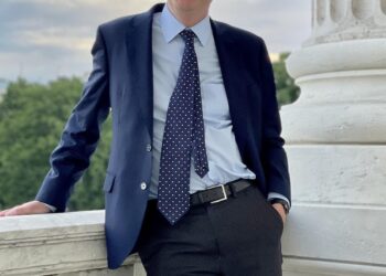 U.S. Sen. Michael Bennet jumps into governor’s race, saying he wants “to forge a better politics” – The Denver Post