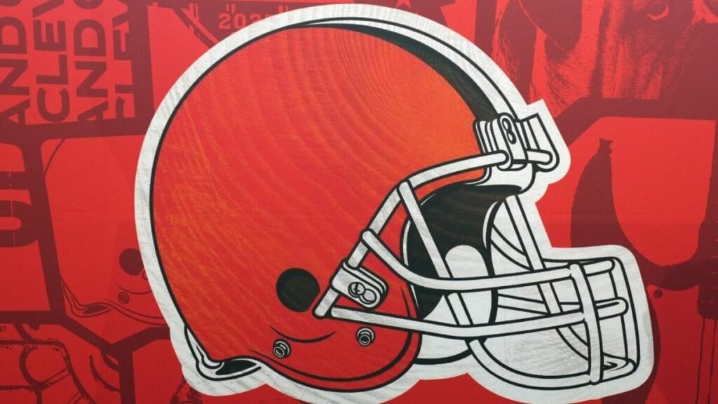 Cleveland Browns Have Perfect Trade-Down Partner in New York Jets – Sports Illustrated