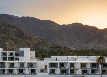 Discover the Charm of Thompson Palm Springs: Your Ultimate Desert Escape