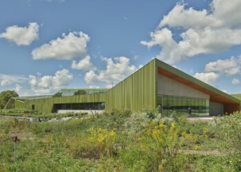Arkansas’ Thaden School Triumphs with Prestigious Mies Crown Hall Americas Prize