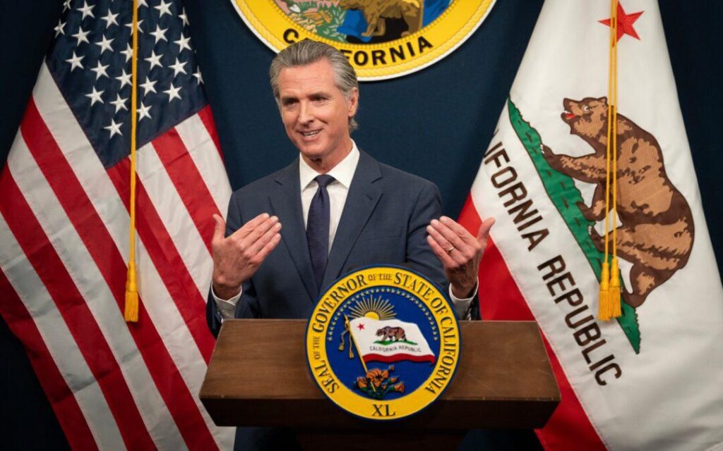 Could California Go Independent? Trump Visits as Movement to Leave the U.S. Gains Momentum