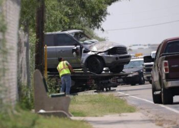 No Kings Recap: SUV Crashes Into Crowd During Largely Peaceful Rallies with Massive Turnout