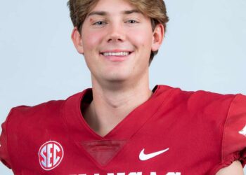Cam Little Joins Arkansas’ Elite Freshman All-Americans – Discover the Other 10 Stars!