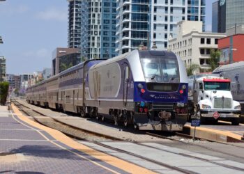 All Aboard the Pacific Surfliner: Embark on a Stunning, Car-Free Journey Through California