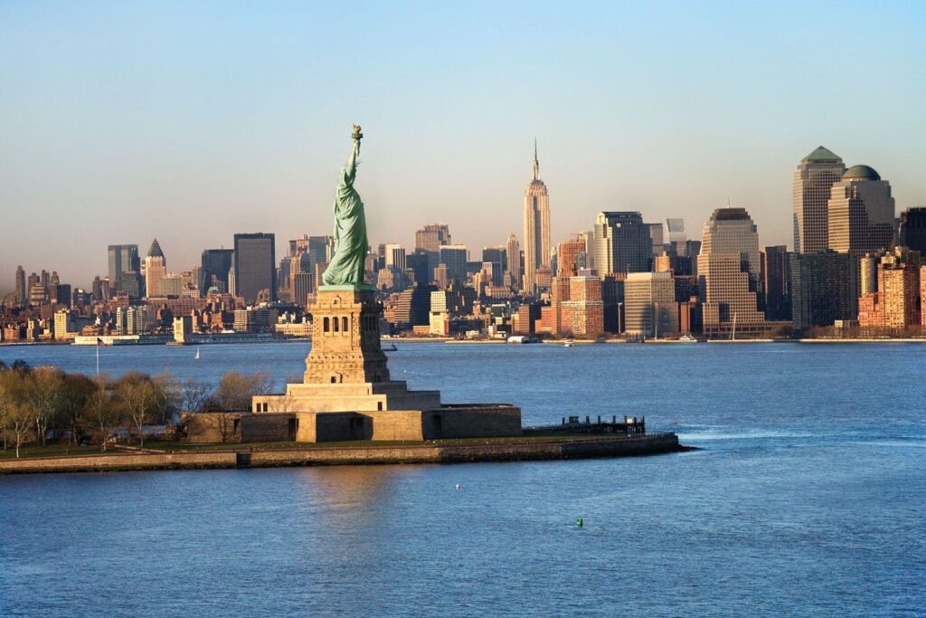 Discover the Ultimate Guide to Experiencing the Best of New York City