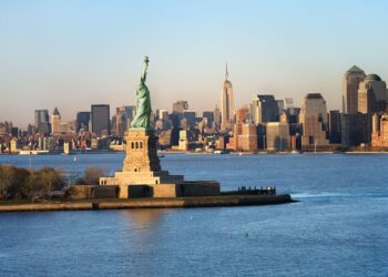 Discover the Ultimate Guide to Experiencing the Best of New York City