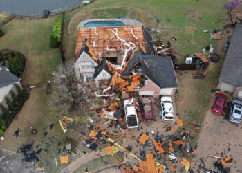 Devastating Tornadoes Tear Through Arkansas and Oklahoma, Leaving Central US in Ruins