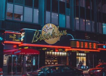 10 Iconic Foods You Can Only Experience in New York City