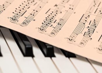 Search Dogs, Rescuers, and Helicopters Unite in Mexico City’s Epic Earthquake Drill