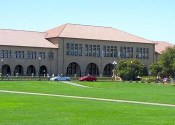 California School Sparks Outrage Among Parents and Students Over Patriotic America 250 Event