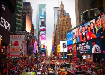 Moxy Times Square: Experience the True Spirit of New York in Midtown Manhattan